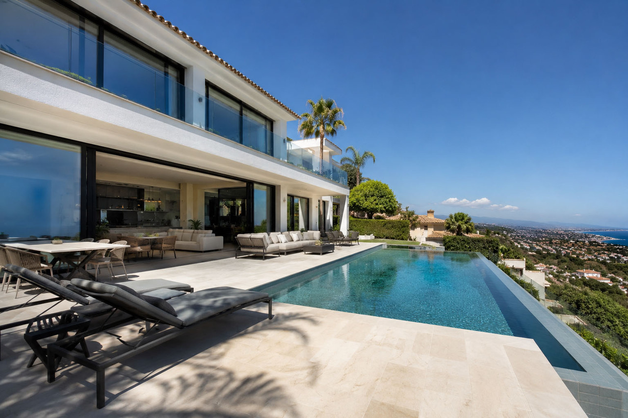 image of a landscaped pool area