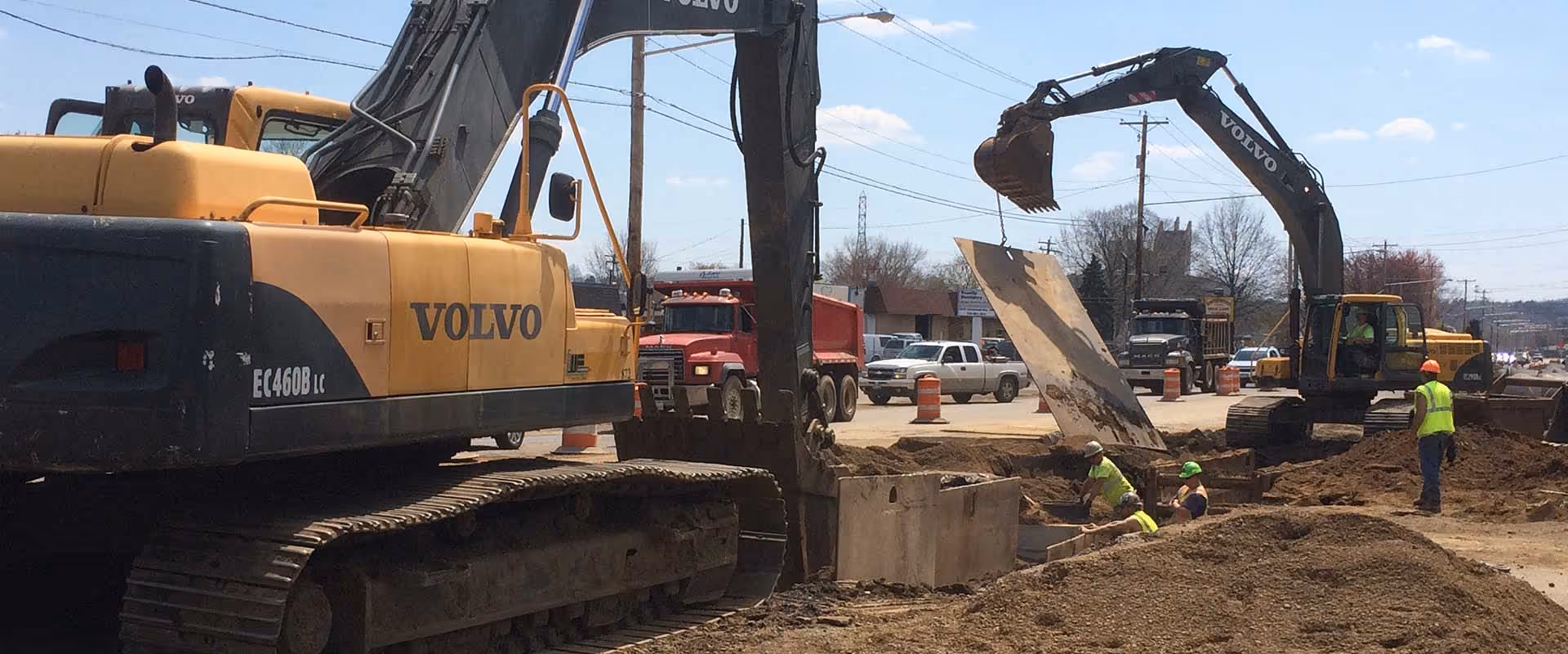 Wenger Excavating crew and equipment performing excavation and underground utility construction services in Ohio.