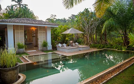 Footer Tricker Image