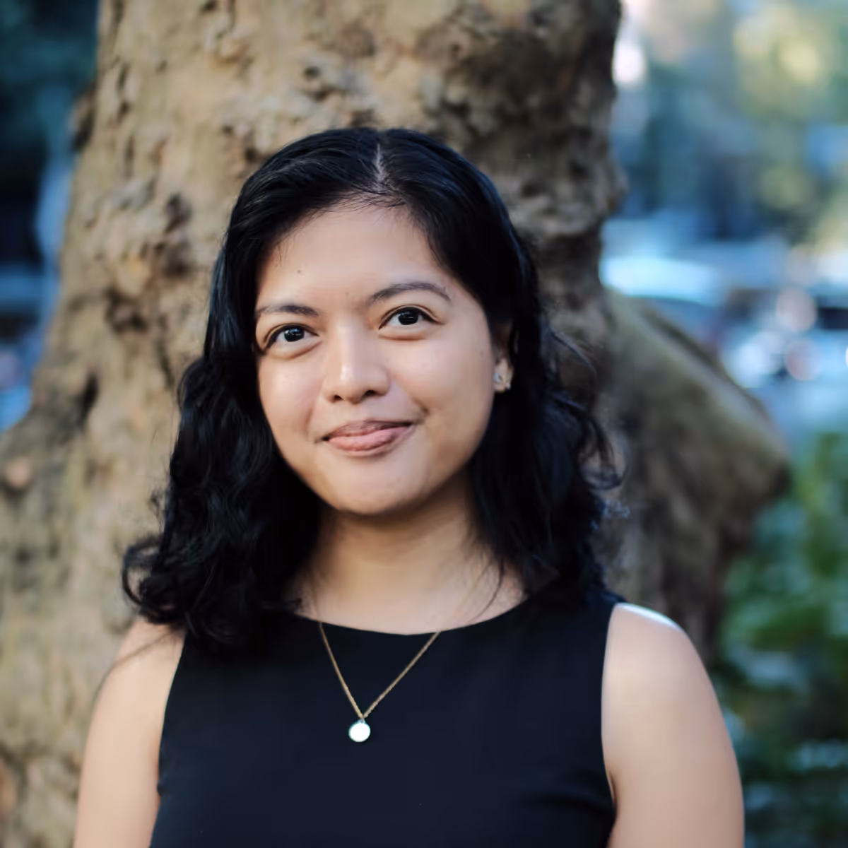 Portrait of Alyssa Lambinicio, Consultant at Pangolin Associates.
