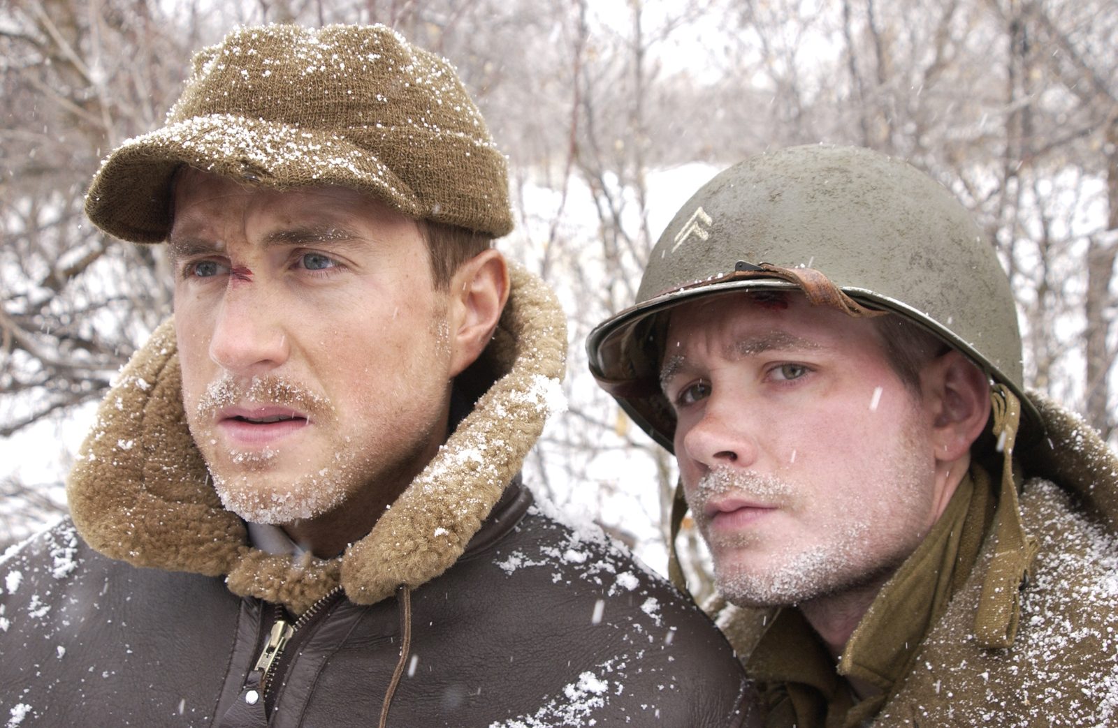 Two soldiers in the snow, a still from Saints and Soldiers