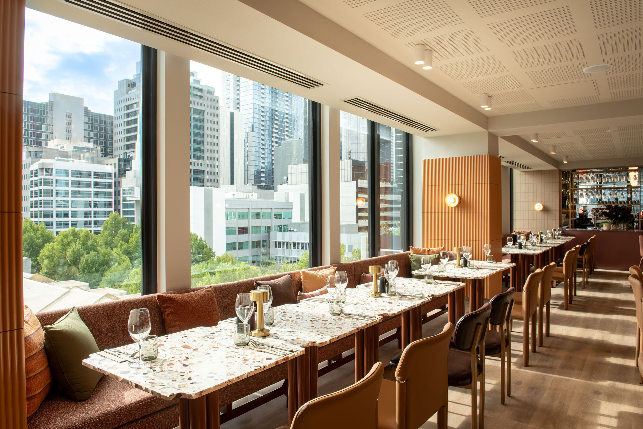 Foundry Kitchen & Bar dining room with views over Flagstaff Gardens