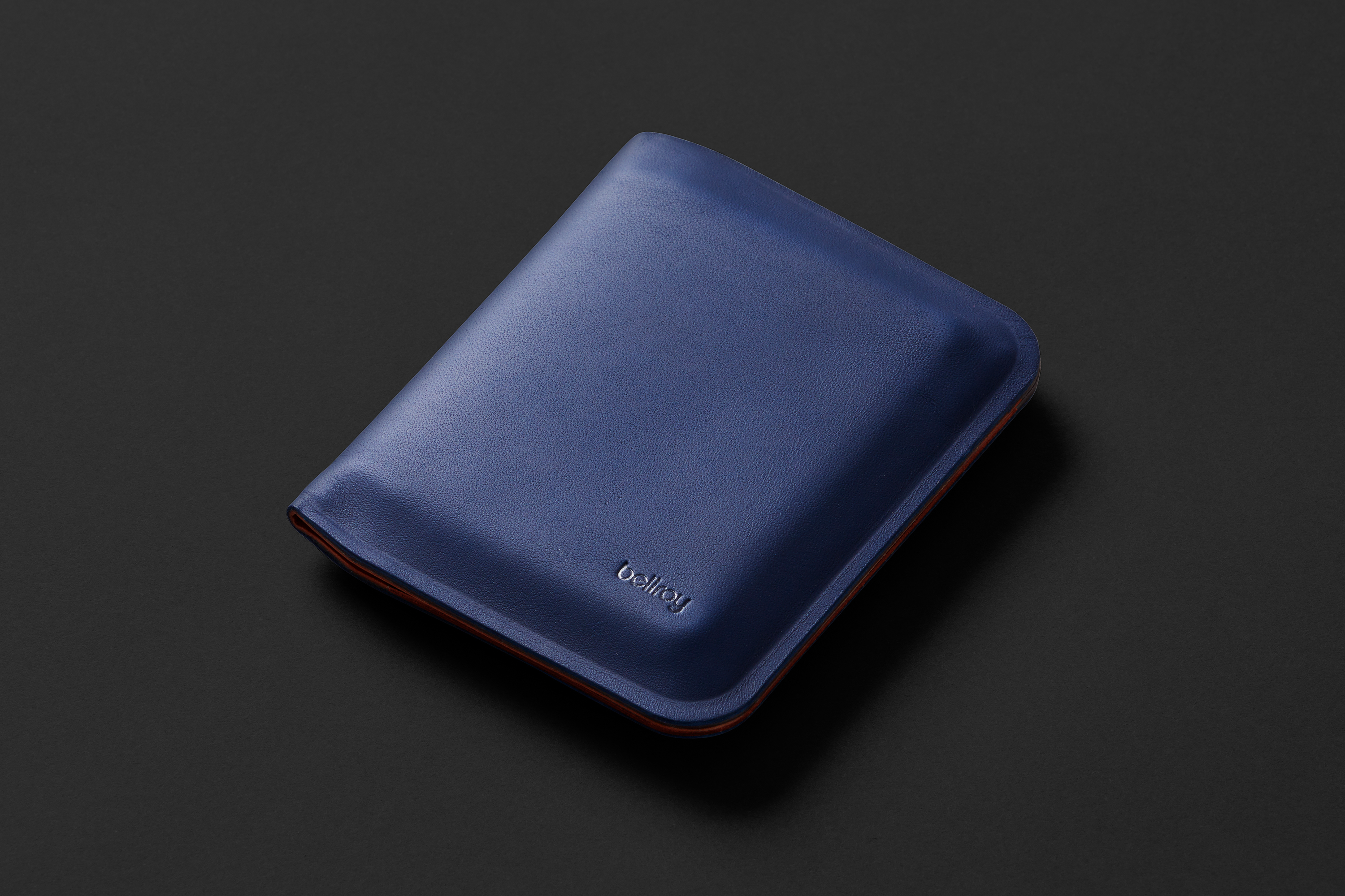 Bellroy Apex Note Sleeve wallet in dark Espresso pre-molded leather