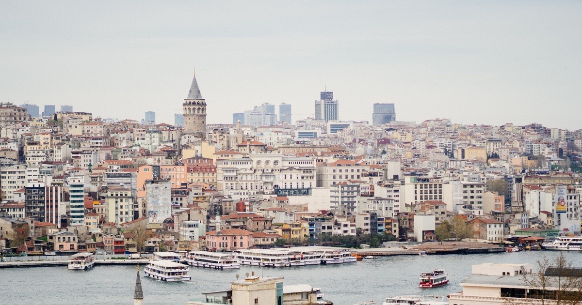 Source: https://pixabay.com/photos/istanbul-galata-tower-city-turkey-4307665/