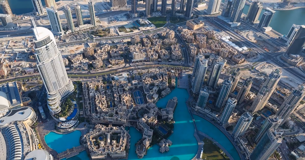 Source: https://www.freepik.com/free-photo/aerial-view-dubai-city-from-top-tower_10585616.htm#fromView=search&page=1&position=7&uuid=7f147c78-6f7a-4053-ba40-1c63a1d72e9c&query=dubai+view