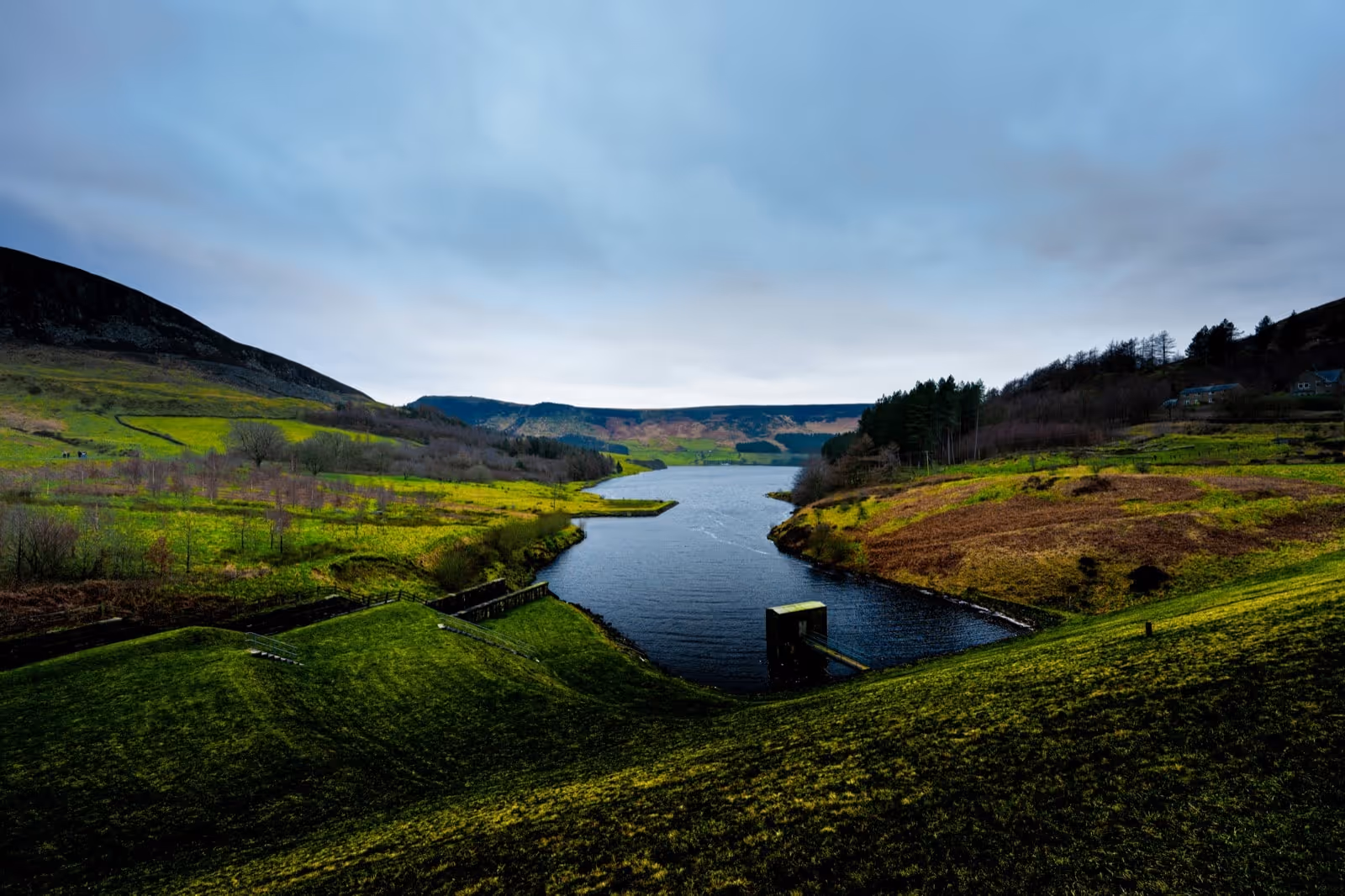 Dovestone Reservoir - Tameside