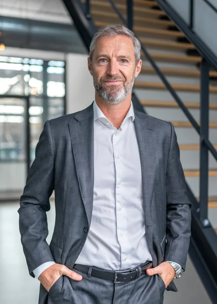 Mr. Vincent Dolderman, eigenaar en letselschadeadvocaat bij DLSA