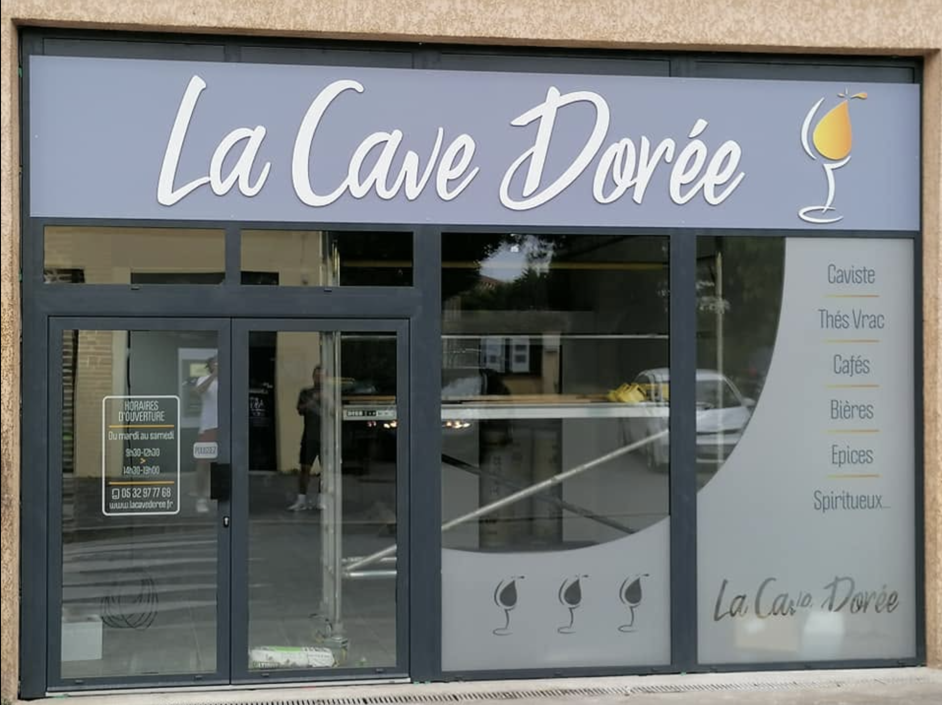 Façade de La Cave Dorée Pechbonnieu