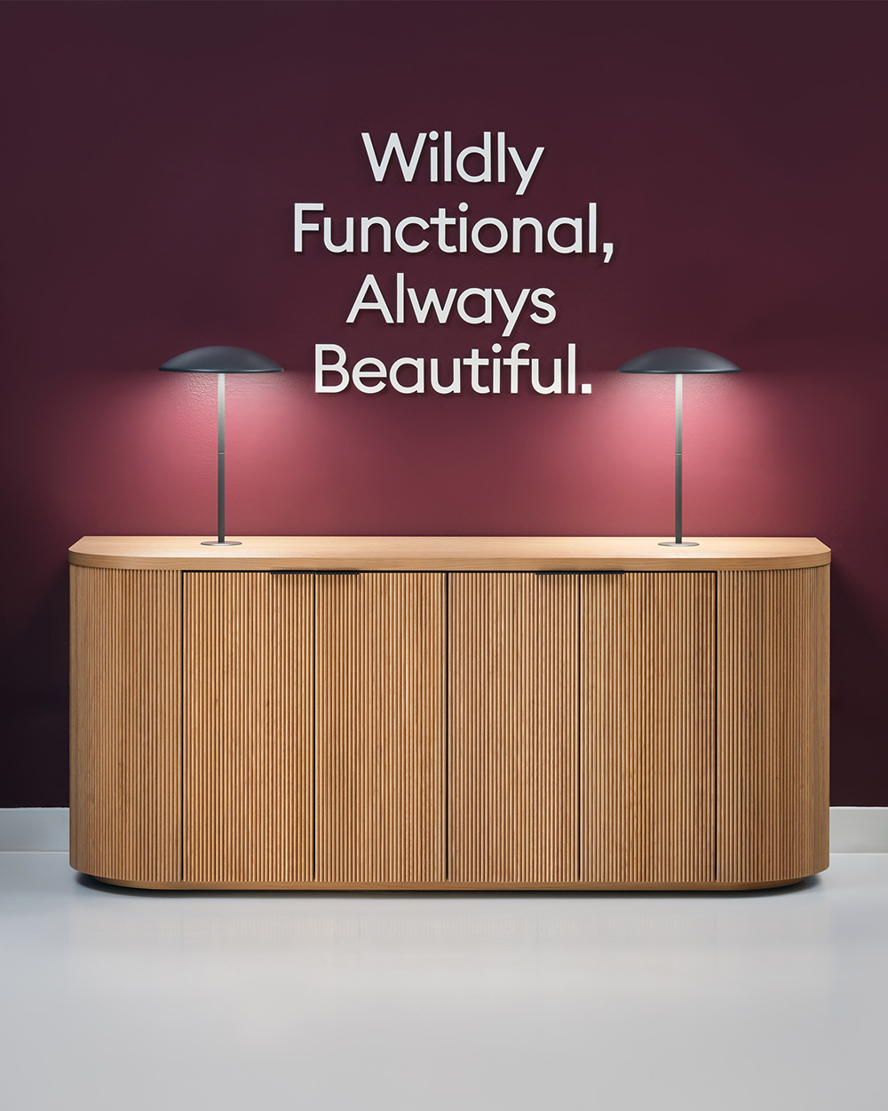 Storage with lamps