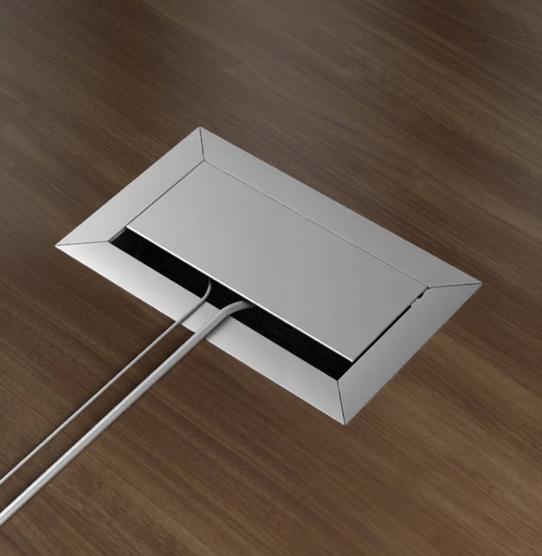Ellora power unit in silver. 