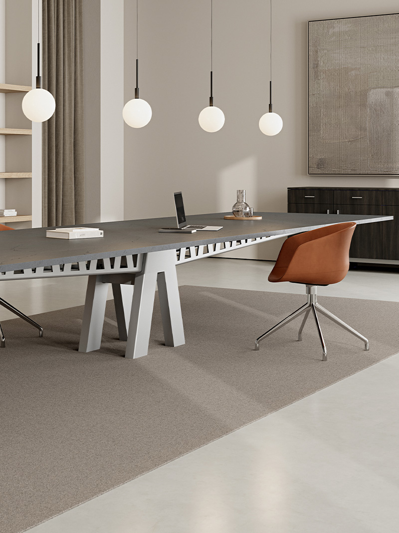 Equilibrium table in a conference room. 