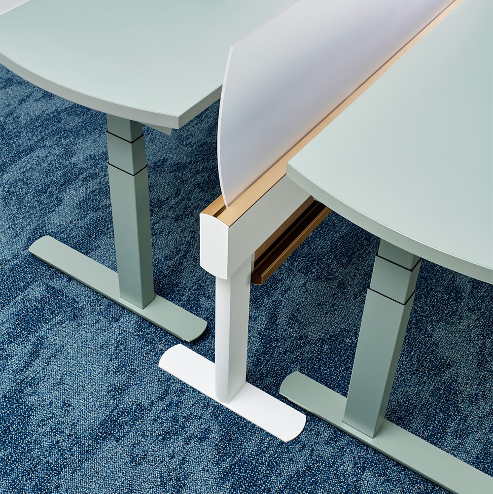 Jet beam and desk foot curvilinear details. 