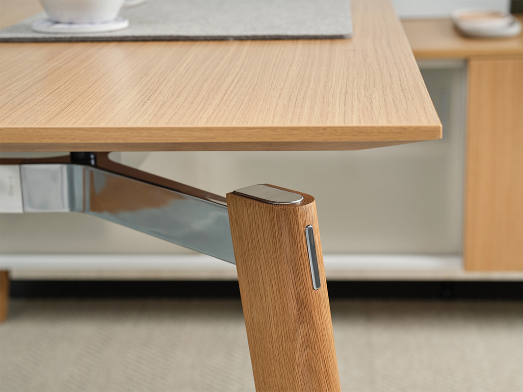 Ligouri Private Office wood leg closeup