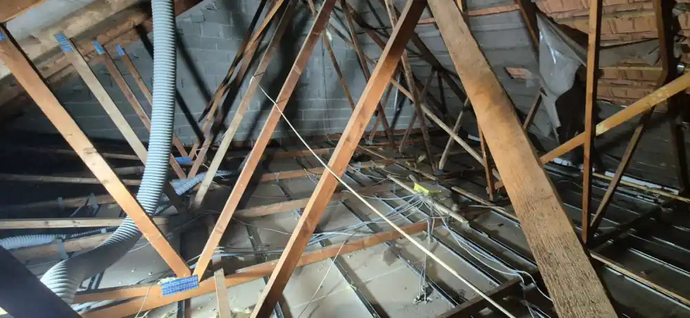 chantier isolation comble vide