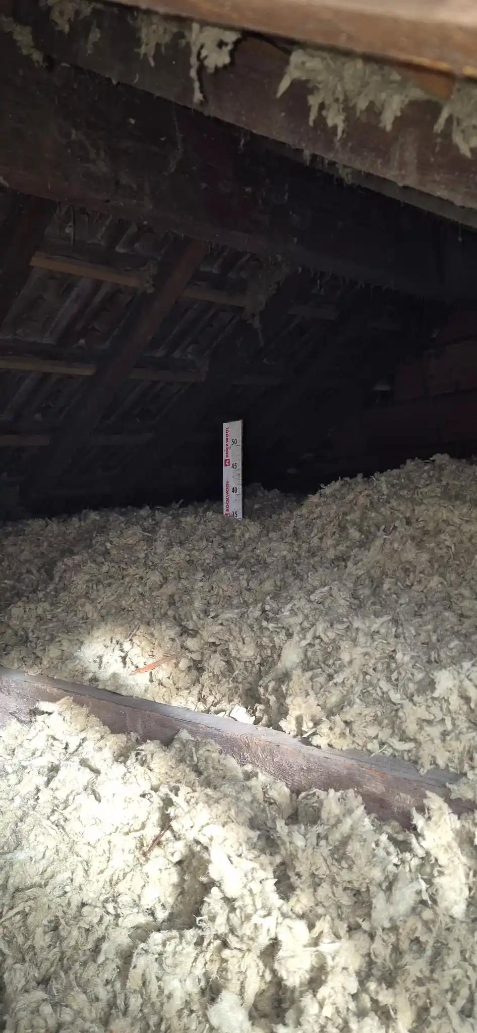 isolation toiture mousse rockwool control