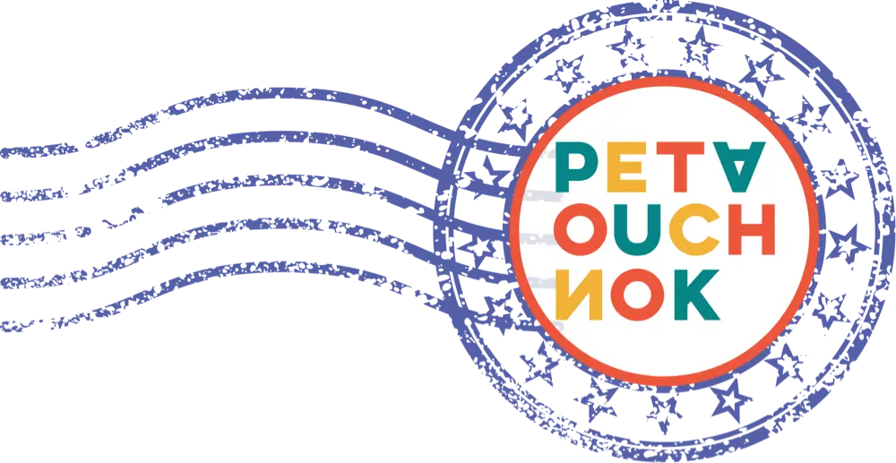 Tampon postal coloré avec les lettres PETA OUCH NOK dans un cercle bordé d’étoiles bleues.