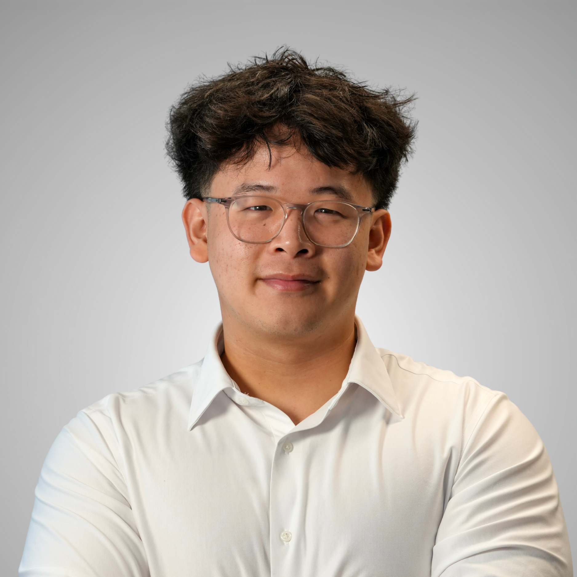 Karol Ye - Growth Specialist at AI Partners and AI Adoption Expert
