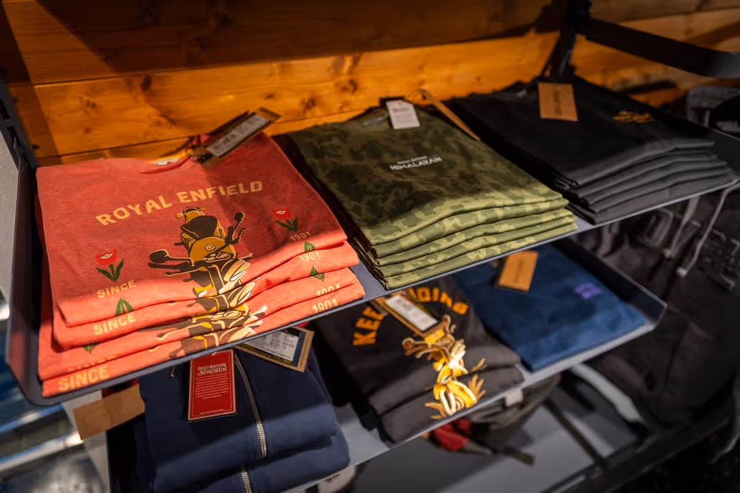 Royal Enfield Šternberk — fotografie prodejny MOTO crew