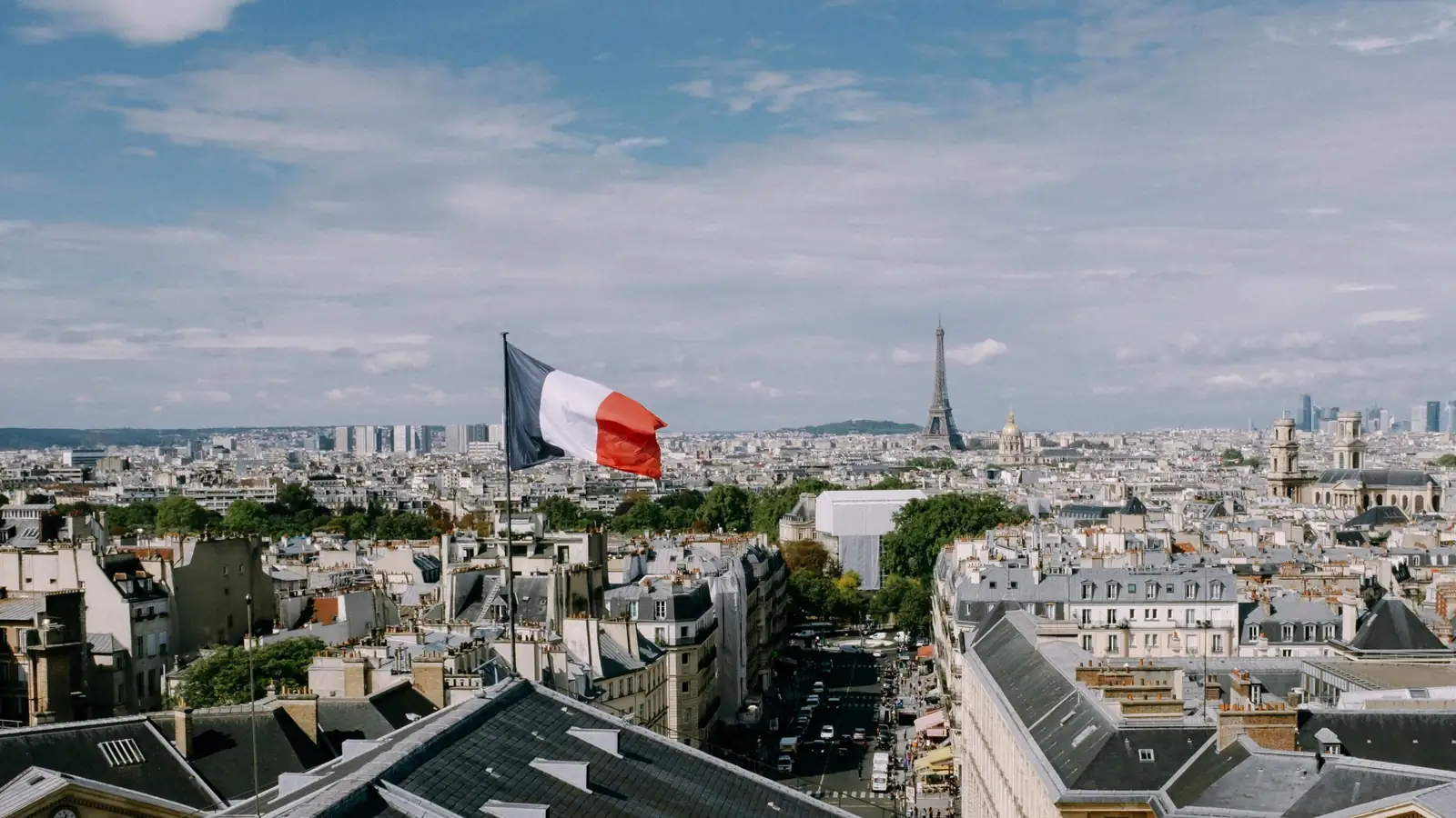 Mistral AI : l'alternative française aux assistants IA américains