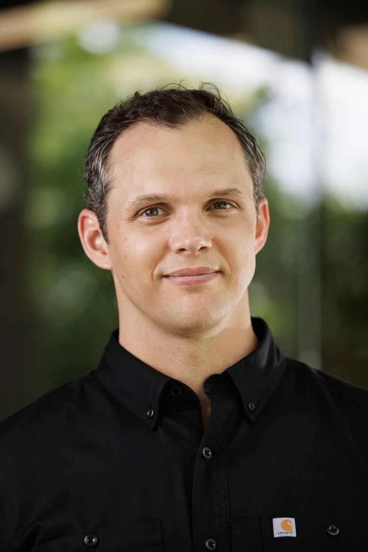 [headshot] image of customer for an insurance agency & company