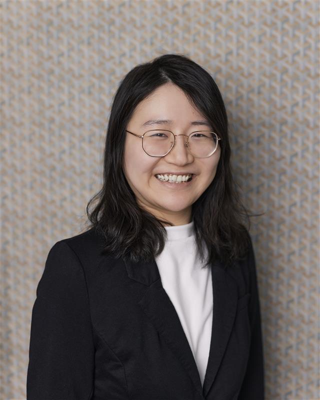 Runjing Zhang