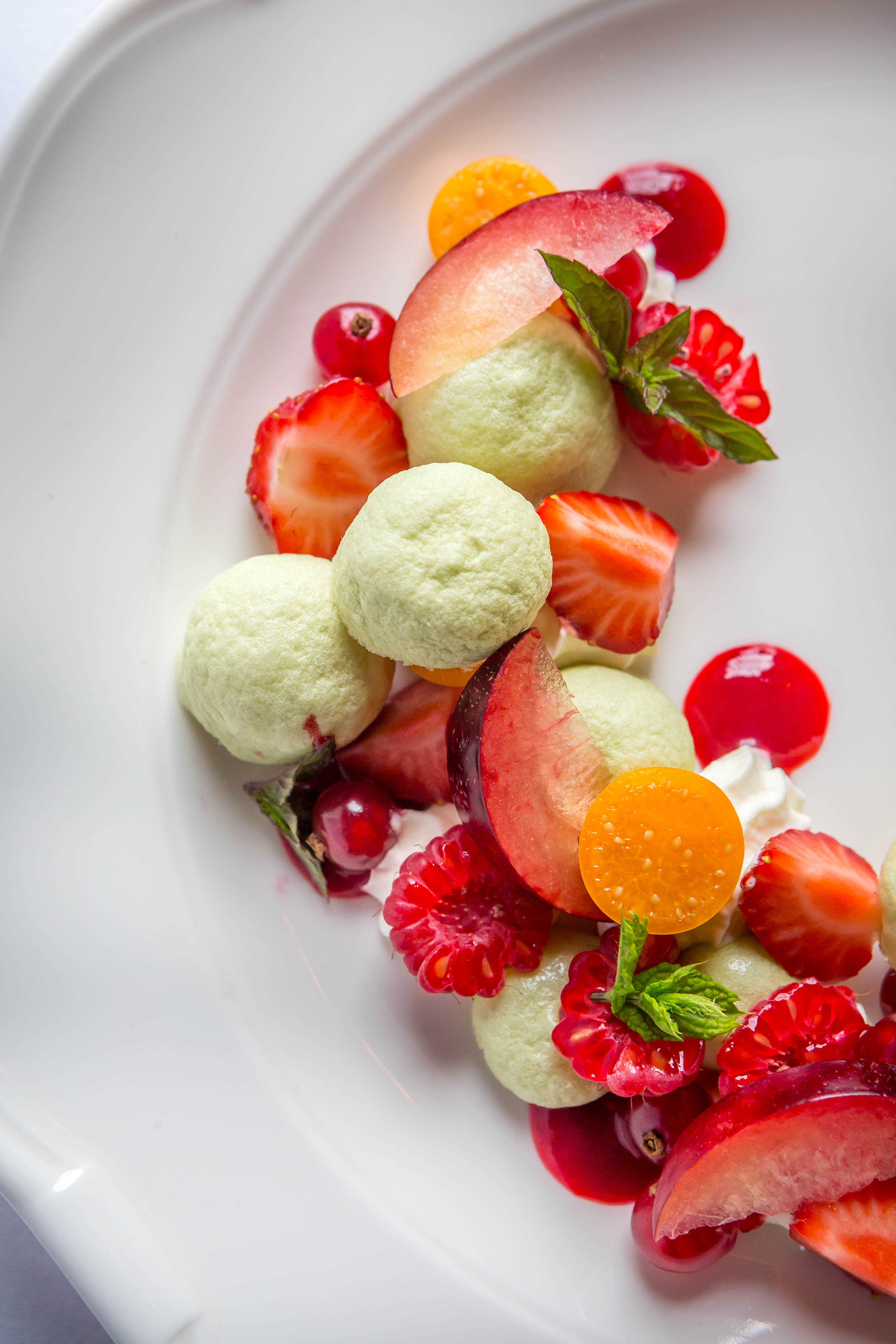 Mint Merengue and Summer Fruits @ Bon Appetit Restaurant - Food Photography © David Cantwell Photography