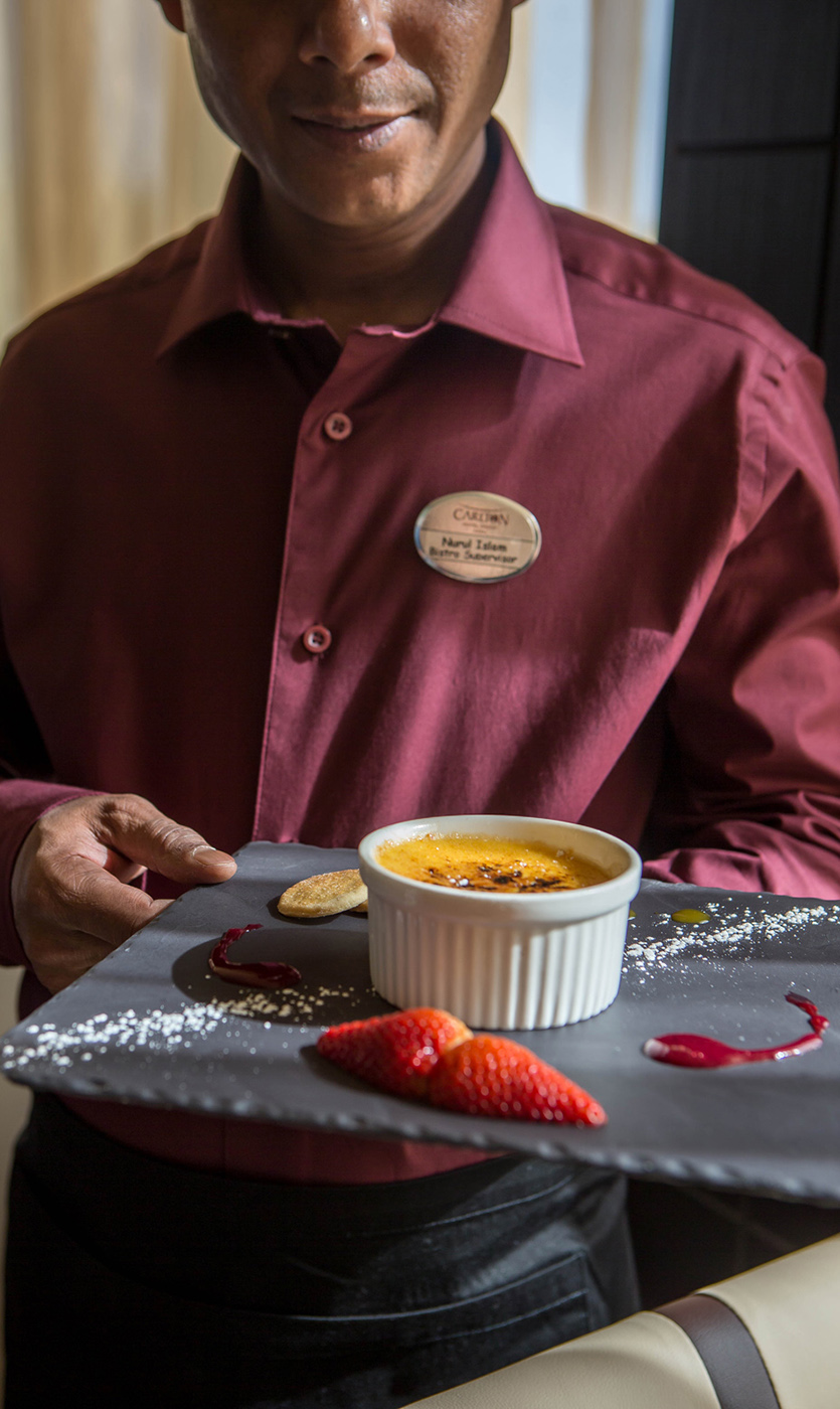 Creme Brulee @ Carlton Hotel Dublin Airport - Food Photography © David Cantwell Photography