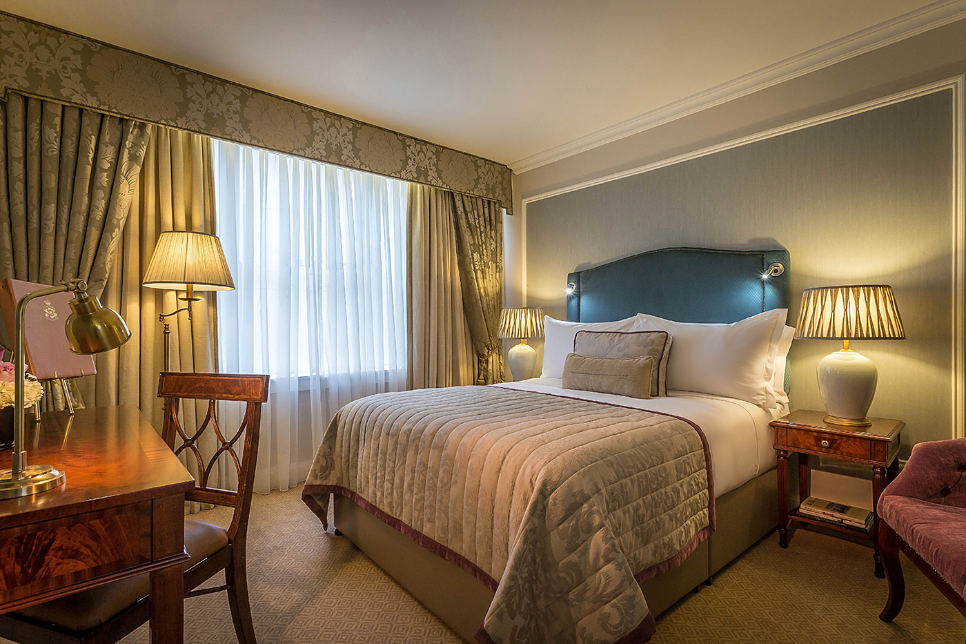 Queen Bedroom - Double Bed @ The Shelbourne Hotel Hotel Photographer © David Cantwell Photography