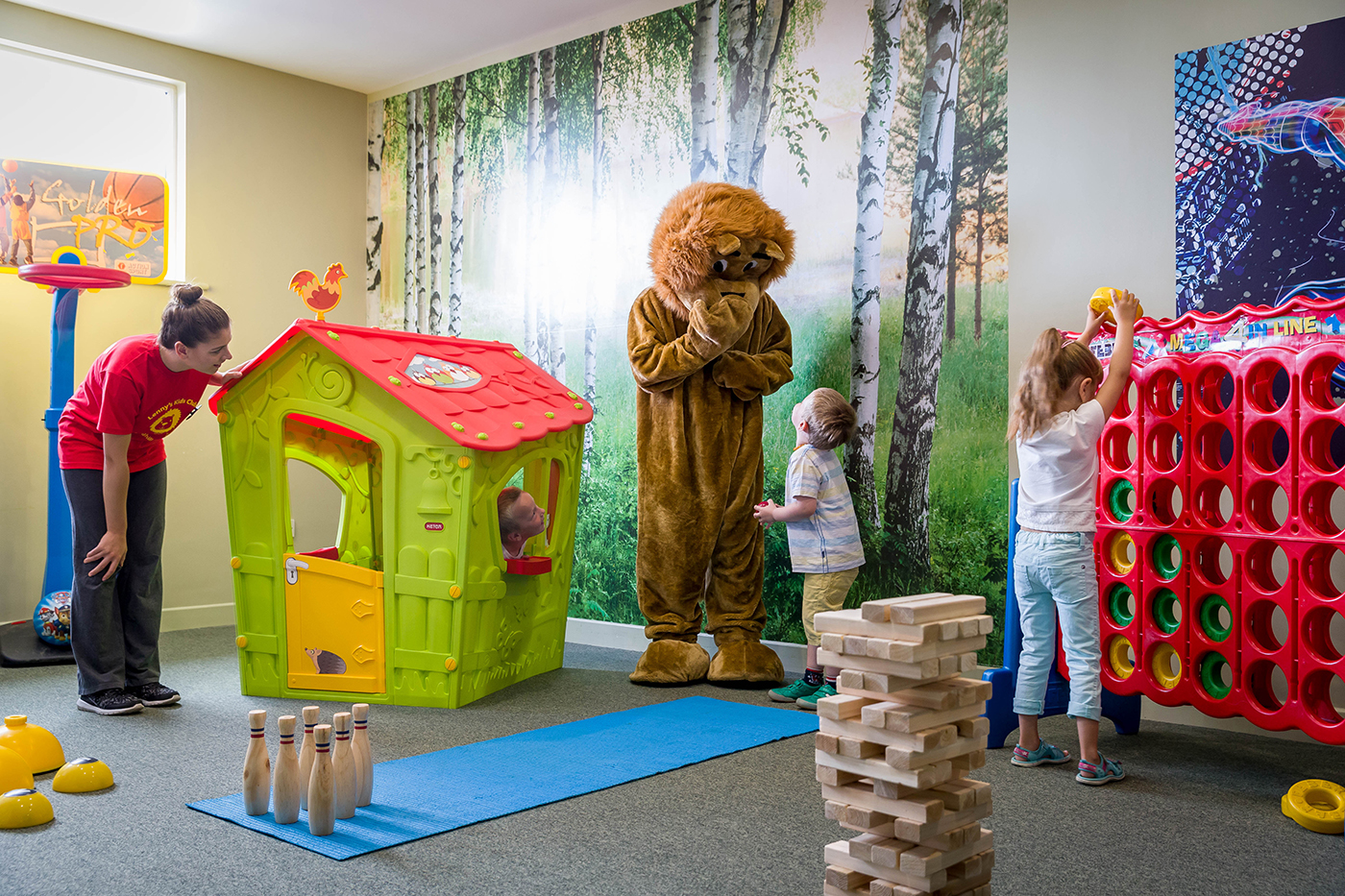 Creche Staff with Children © David Cantwell Photography