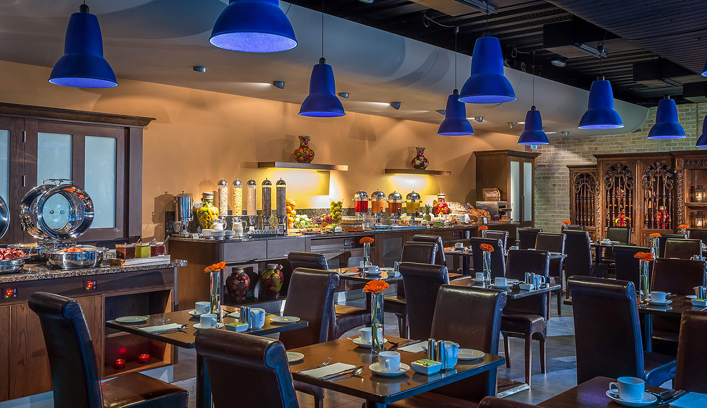 Restaurant @ Trinity City Hotel © David Cantwell Photography