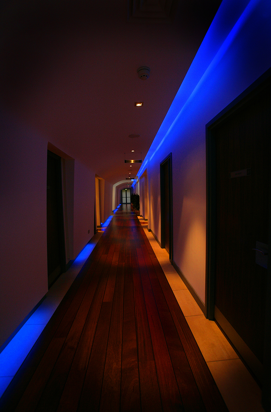 Spa Treatment Corridor © David Cantwell Photography