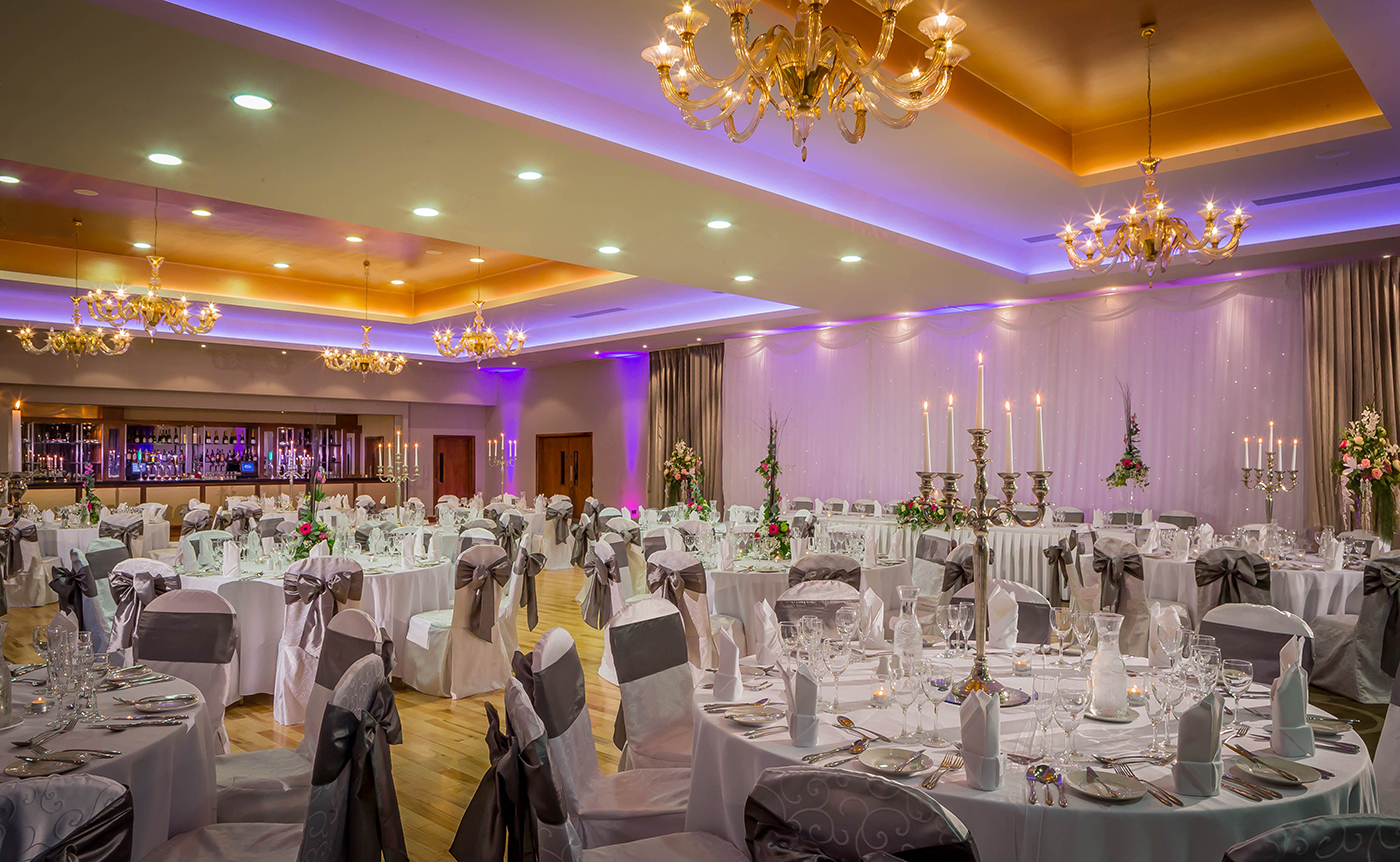 Wedding Banquet @ Lough Rea Hotel © David Cantwell Photography