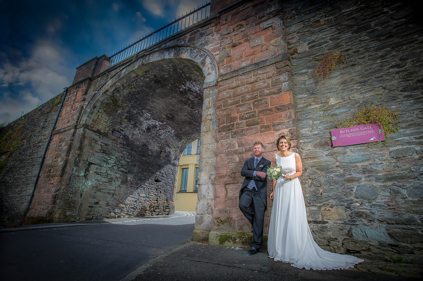 Bride & Groom @ Maldron Hotel Belfast - Hotel Photographer © David Cantwell Photography