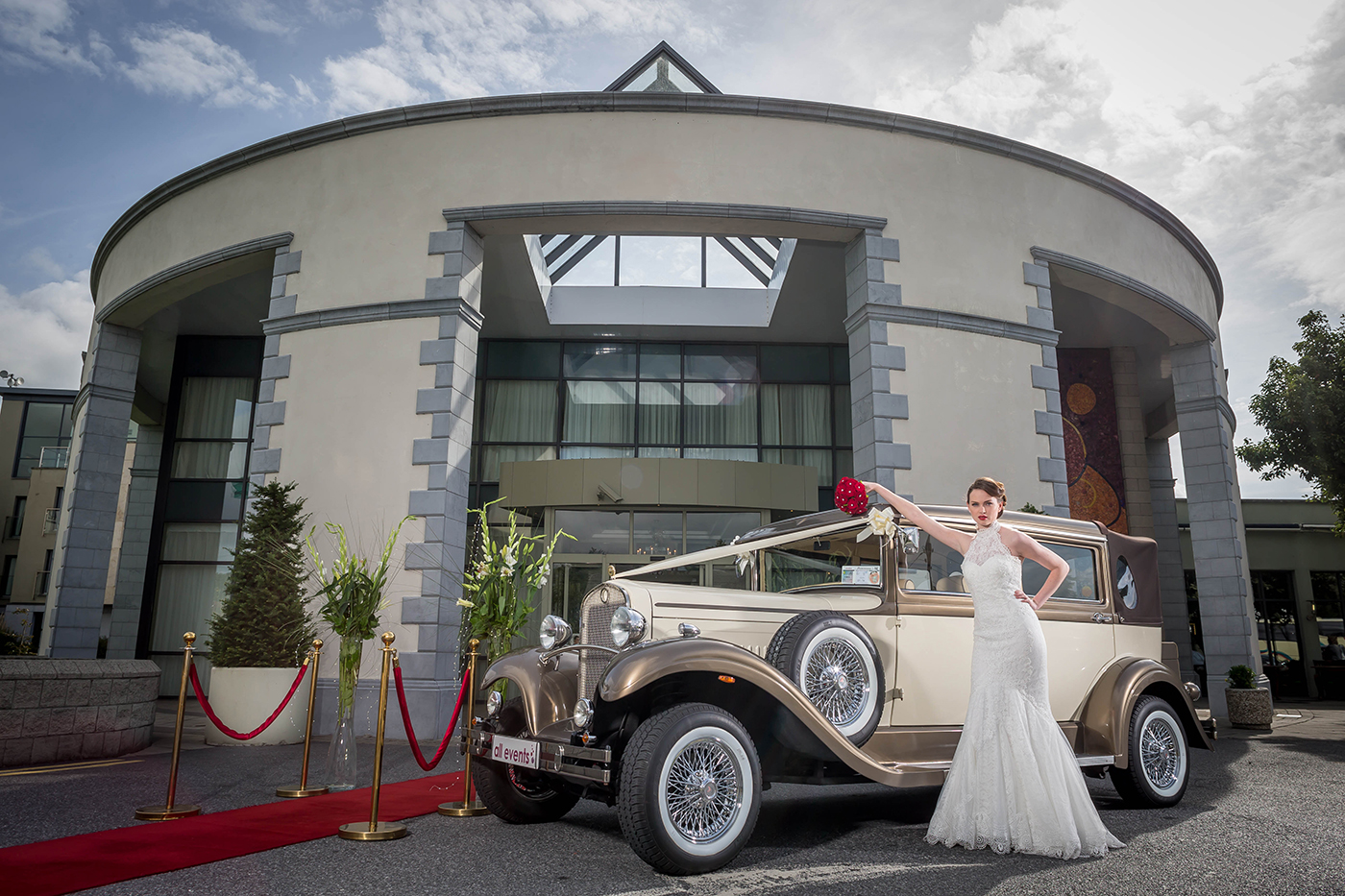 Bride @ Bridal Car - Hotel Lifestyle Photography © David Cantwell Photography