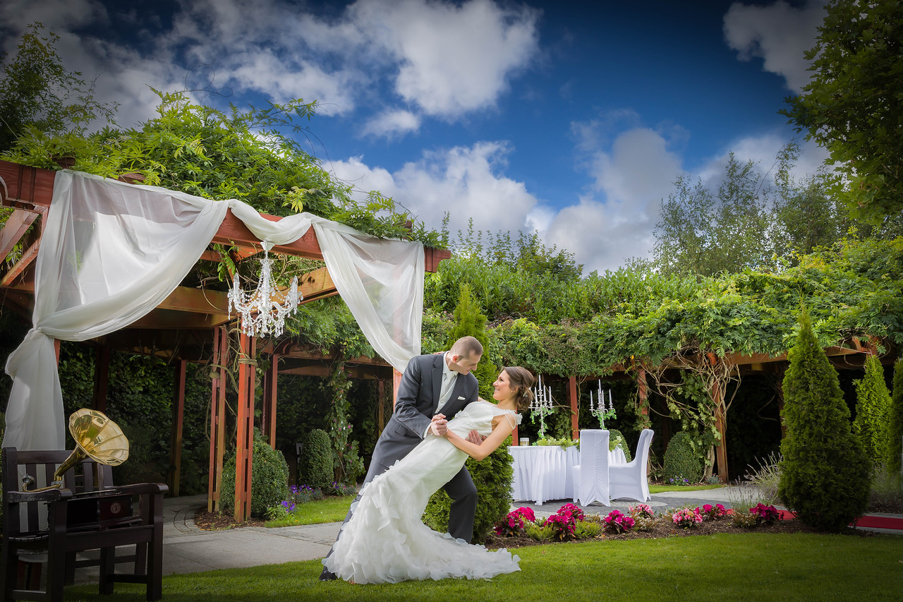 Bride & Groom Dancing at Pergola - Hotel Lifestyle Photography © David Cantwell Photography