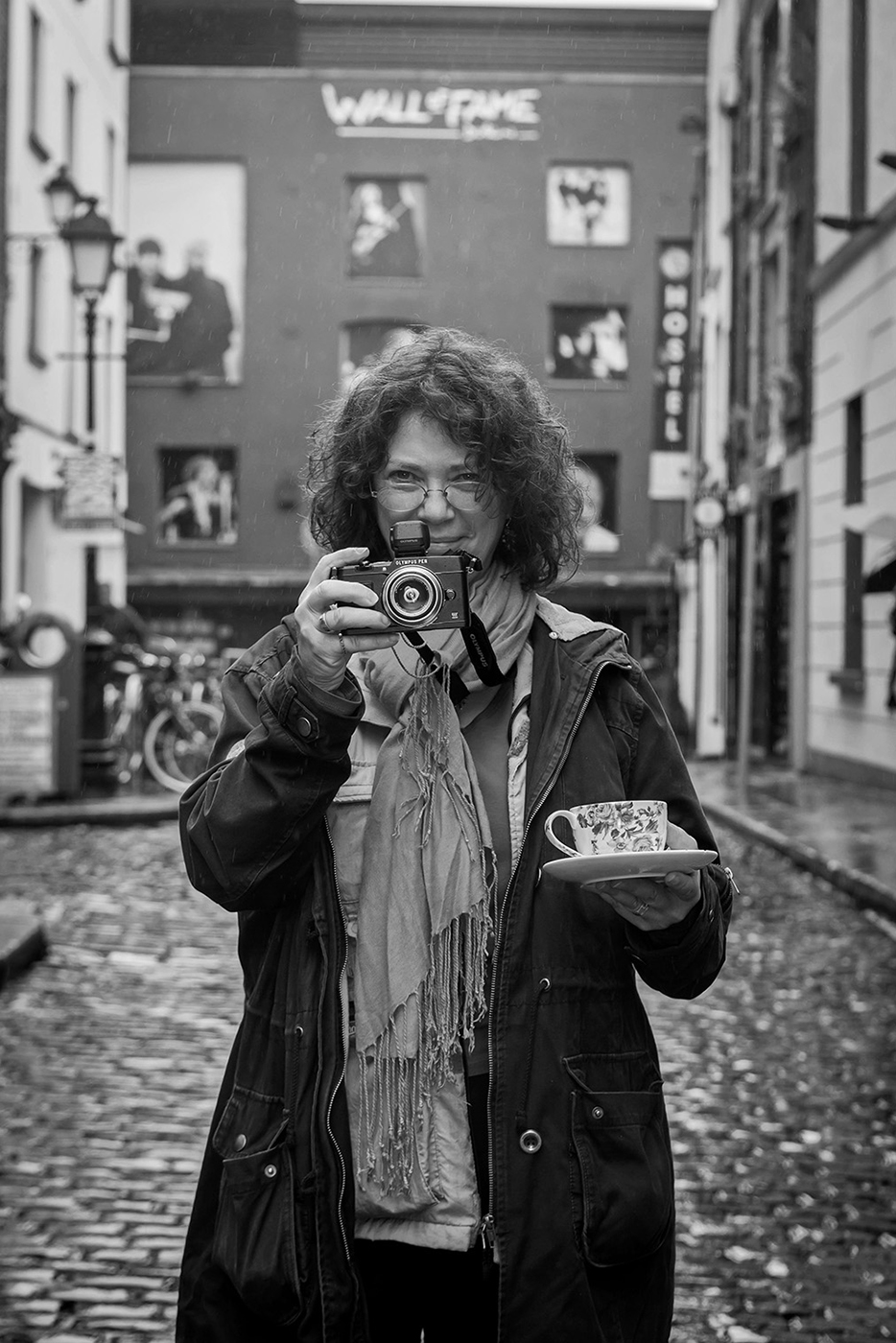 UK Photographer - Jill Furmanovsky From Snap Dragons Photography Book © David Cantwell Photography