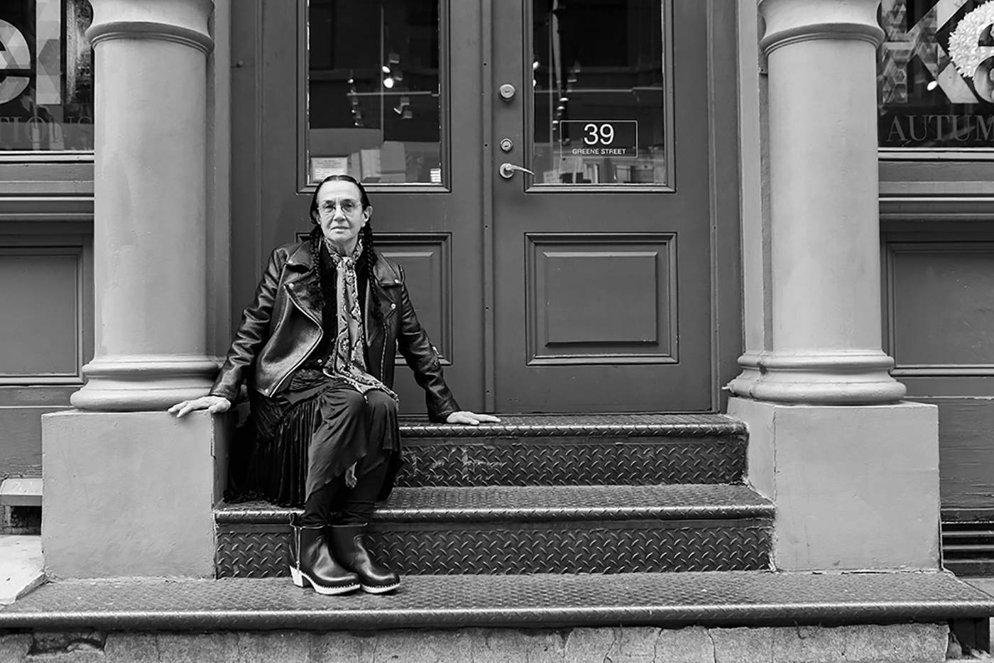 New York, US Photographer - Mary Ellen Mark From Snap Dragons Photography Book © David Cantwell Photography