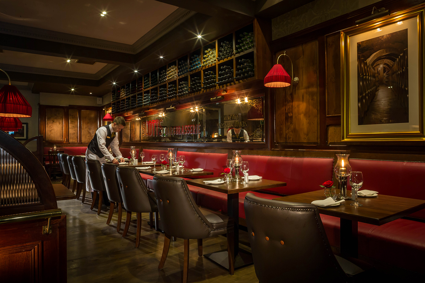 Waiter - Service Sector Photography © David Cantwell Photography
