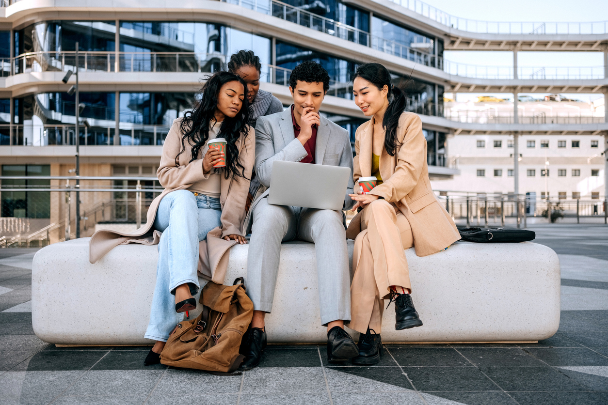 Back to the Office, Back to Reality: Why Revenue Intelligence Matters