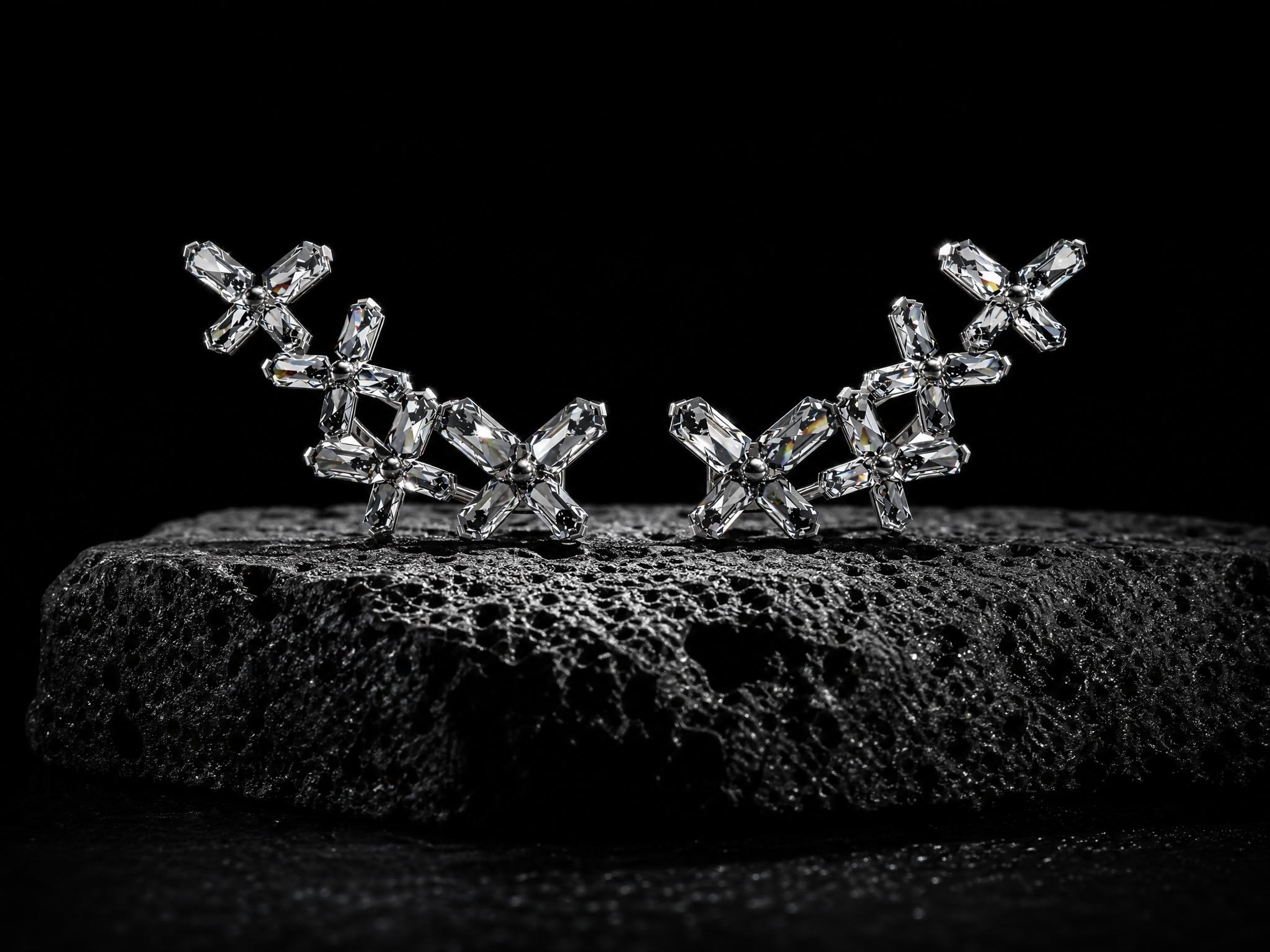 18k white gold earrings featuring a complex matrix of 32 hexagonal lab-grown diamonds from the MRW HEX SERIES