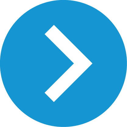 Weißer Pfeil nach rechts in einem blauen Kreis.