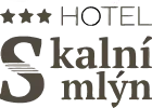 Logo hotelu Skalní mlýn s třemi hvězdami.