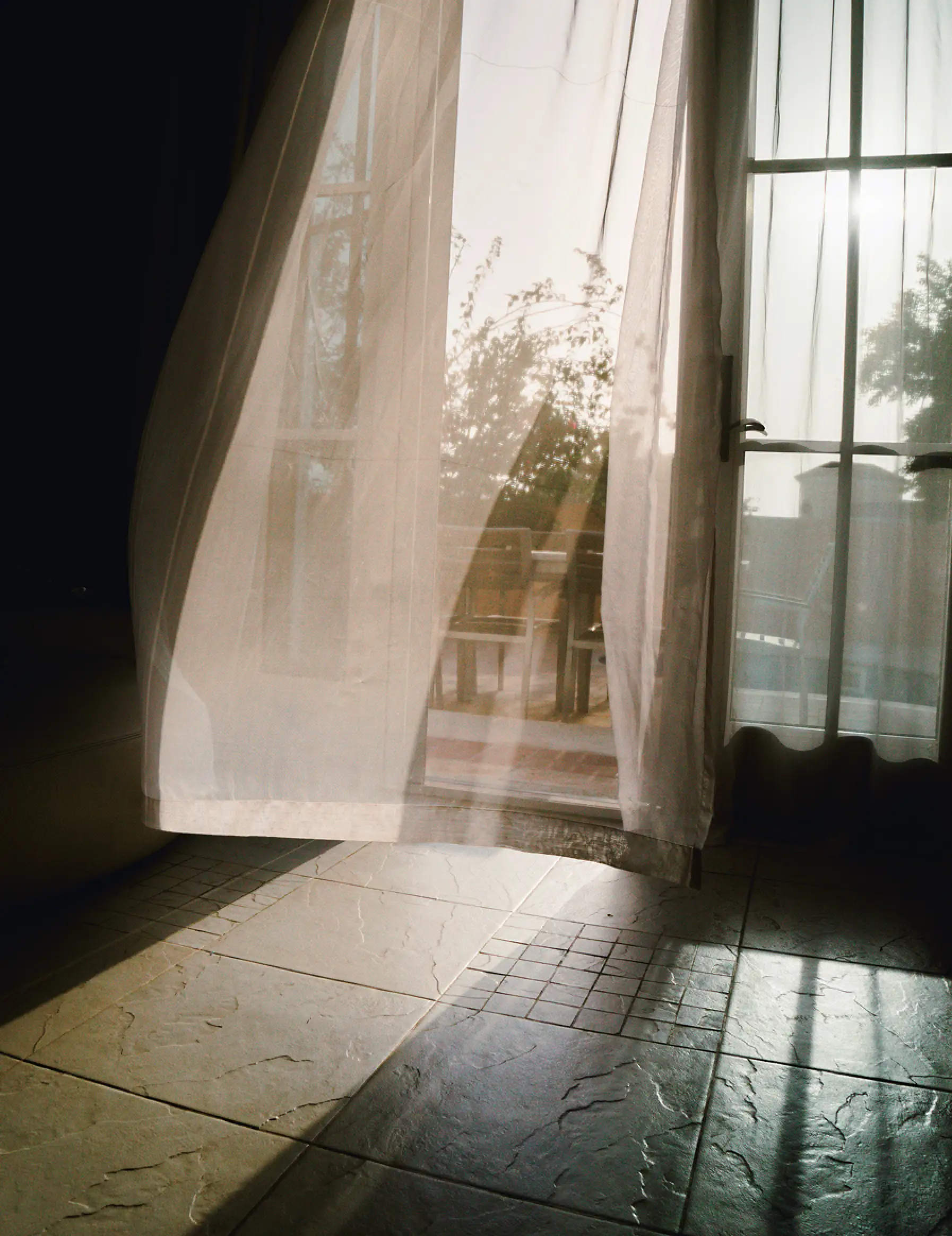 [background image] image of local landscape (for a bed & breakfast)