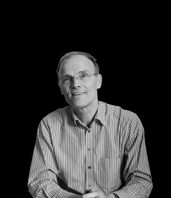 A photo of Derk Visser, the author of The Annotated European Patent Convention — the reference text used by patent professionals across Europe for over 25 years.