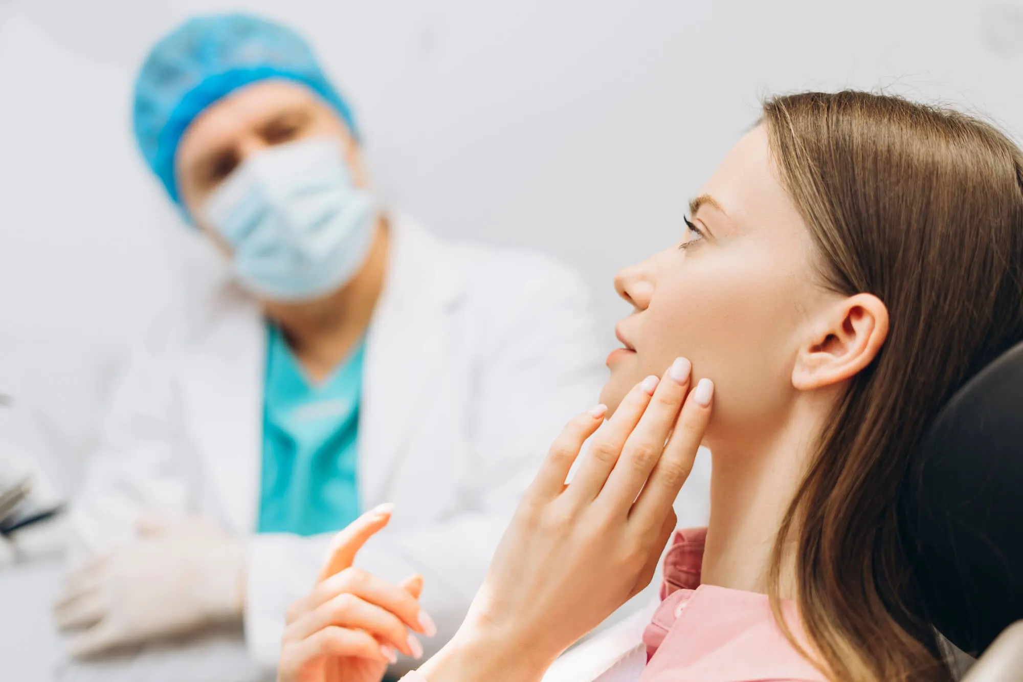 dentist collegeville pa listening to patient in pain