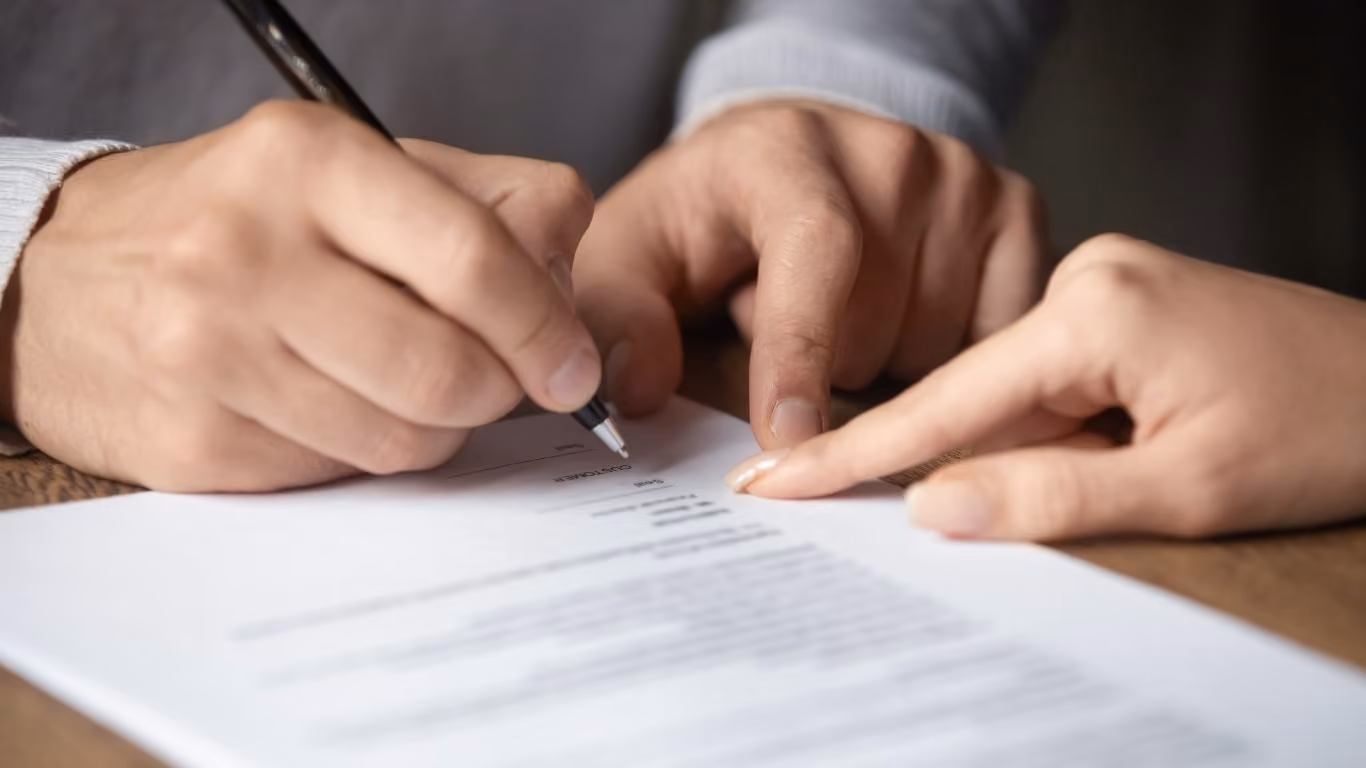 Solicitor signing a will