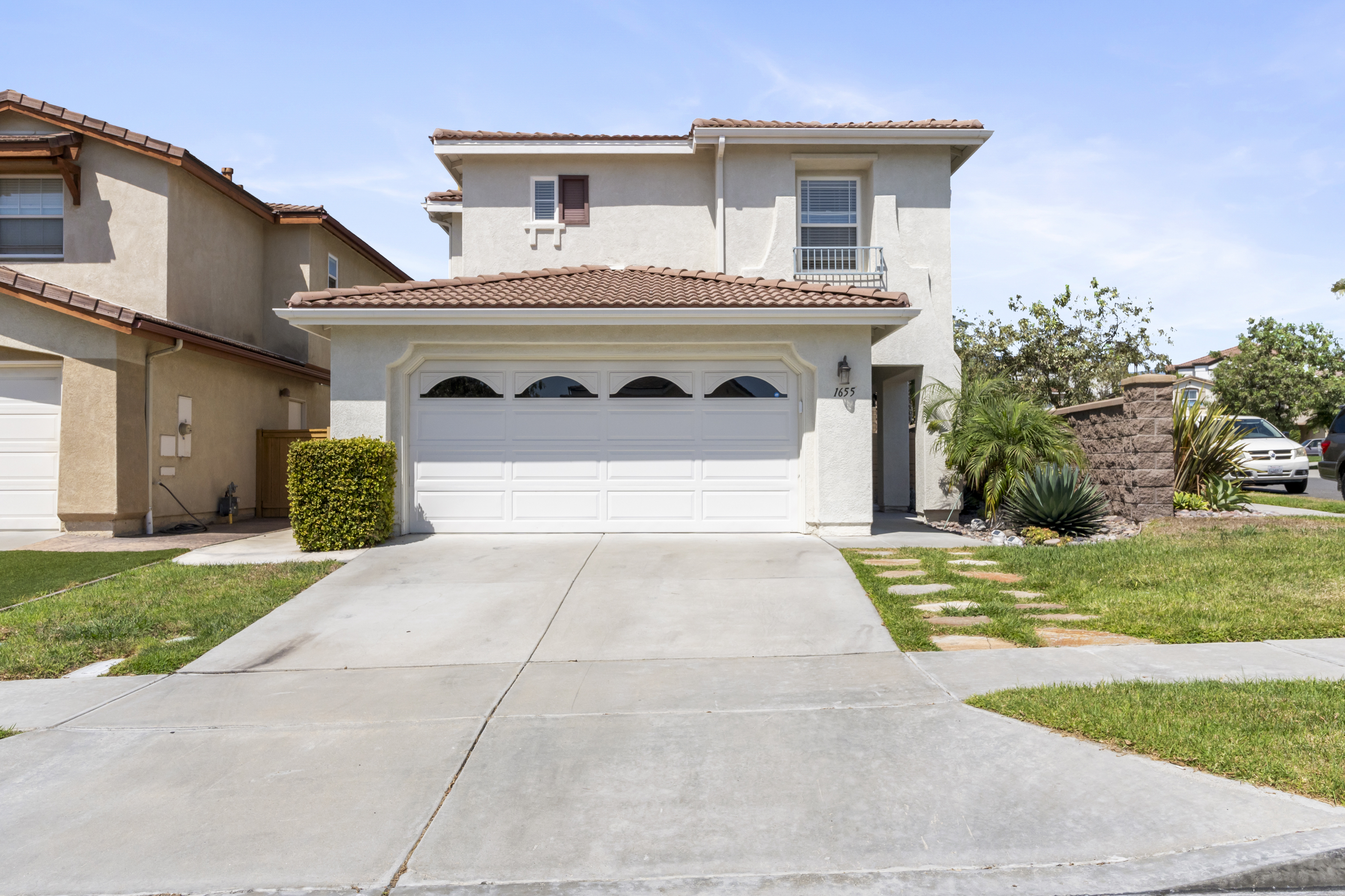 [background image] background image of a design studio