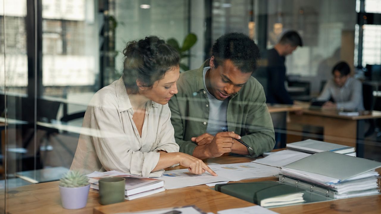 What Is a Procurement Officer