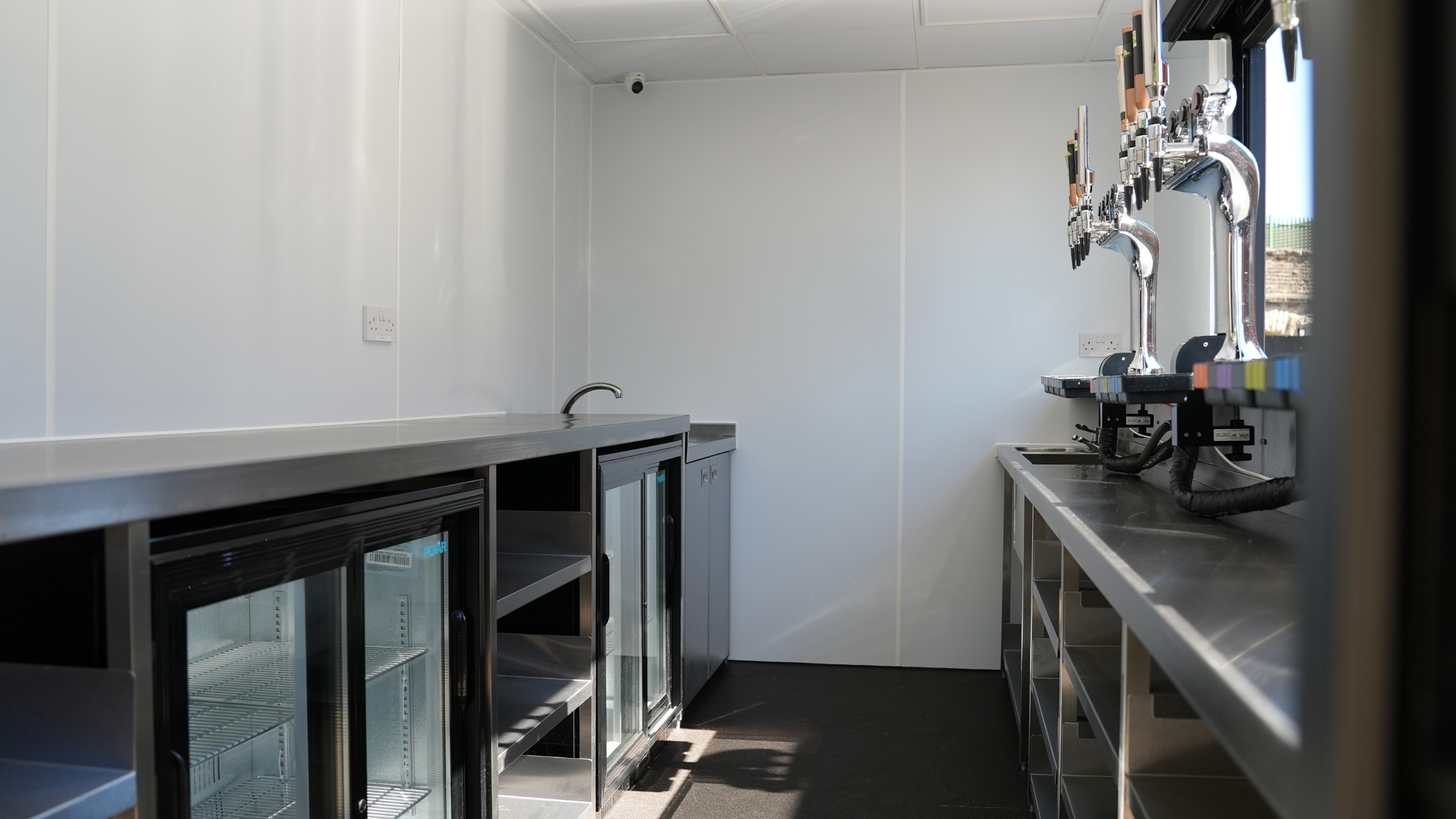 Bar units available for rent or buy UK nationwide