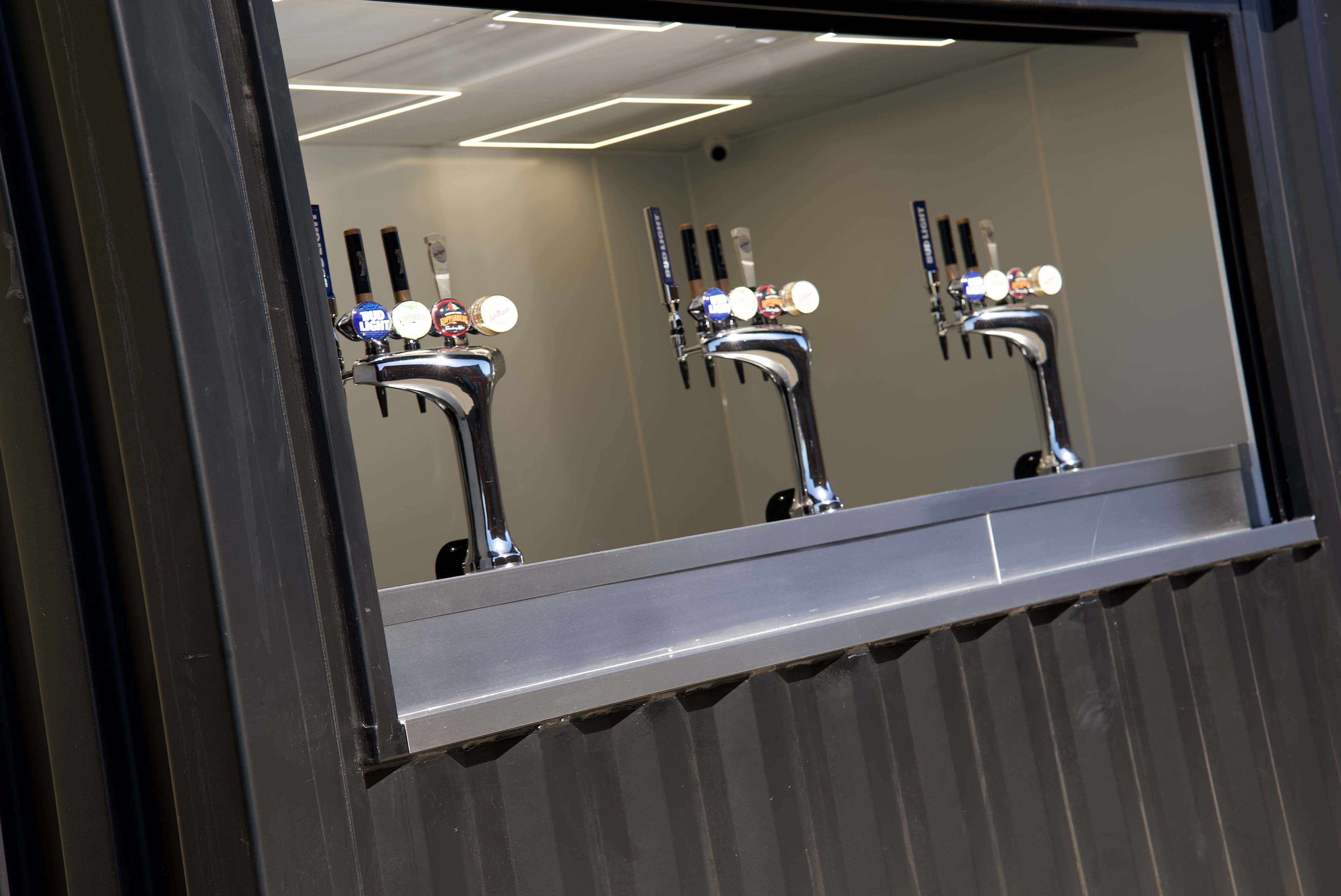 Bar units available for rent or buy UK nationwide